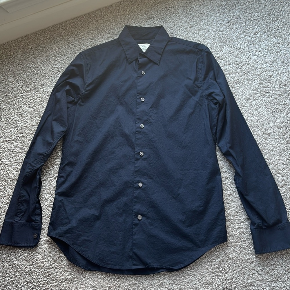 Club Monaco men’s button down shirt